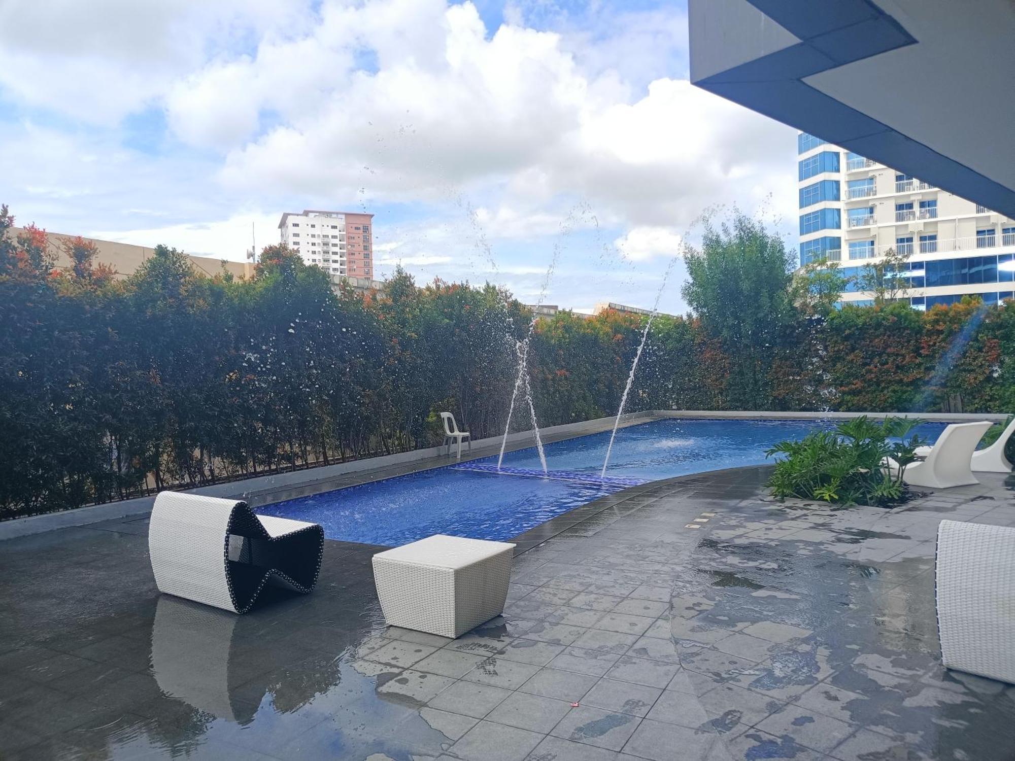 Aeontower Suites&Hotel By Cmc Davao Luaran gambar